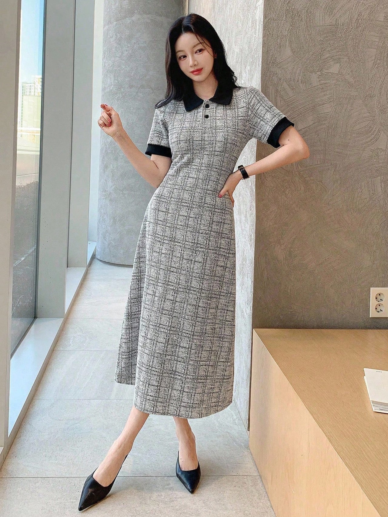 Urban Grace Check Midi Dress – Sophisticated Style, Everyday Comfort